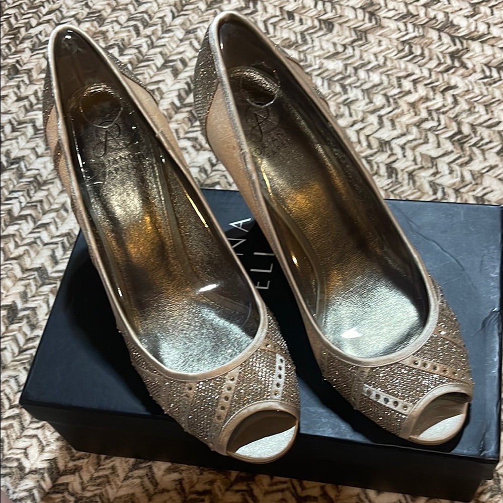 Adrianna Papell Champaign Peep-Toe Heels, Size 10